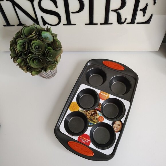 Rachael Ray Nonstick Bakeware Oven Lovin’ 6-Cup Muffin Pan | Easy Grip Handles - Picture 5 of 5